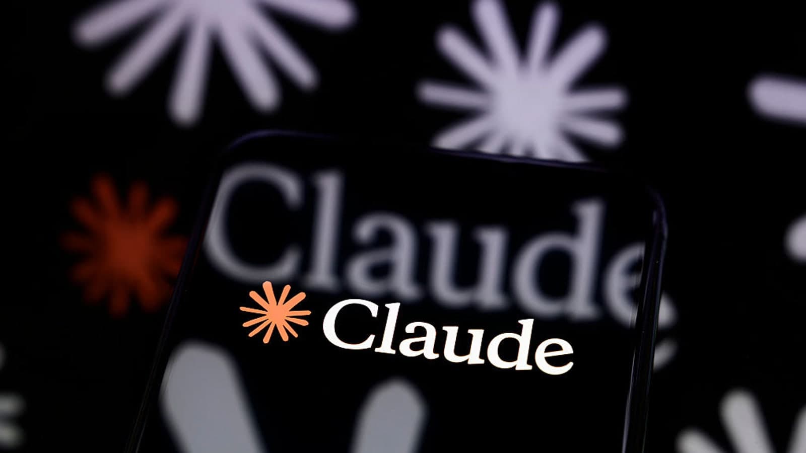 Claude Code'da Yeni Dönem: Yapay Zekâ Artık Daha Fazla Kontrolü Ele Alıyor